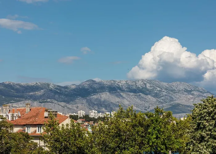Daire Promenade **** Split